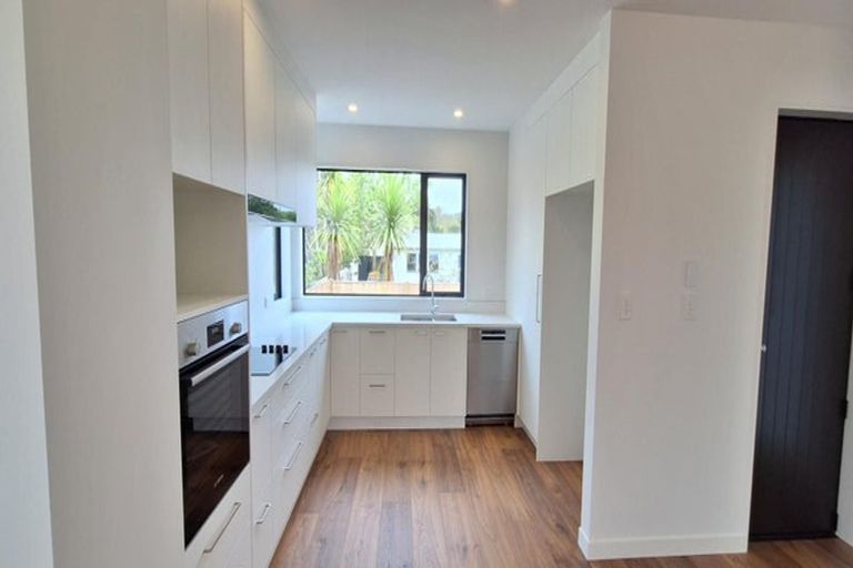 Photo of property in 37b Sylvia Road, Hillcrest, Auckland, 0627