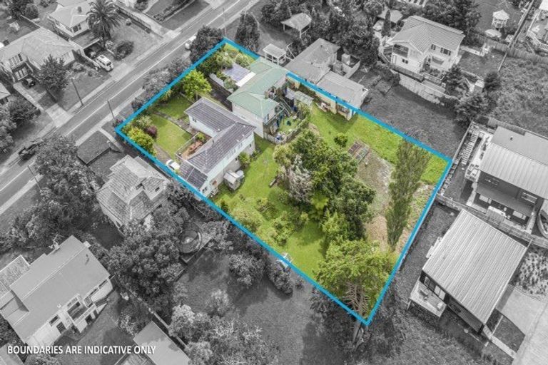 Photo of property in 16 Routley Drive, Glen Eden, Auckland, 0602