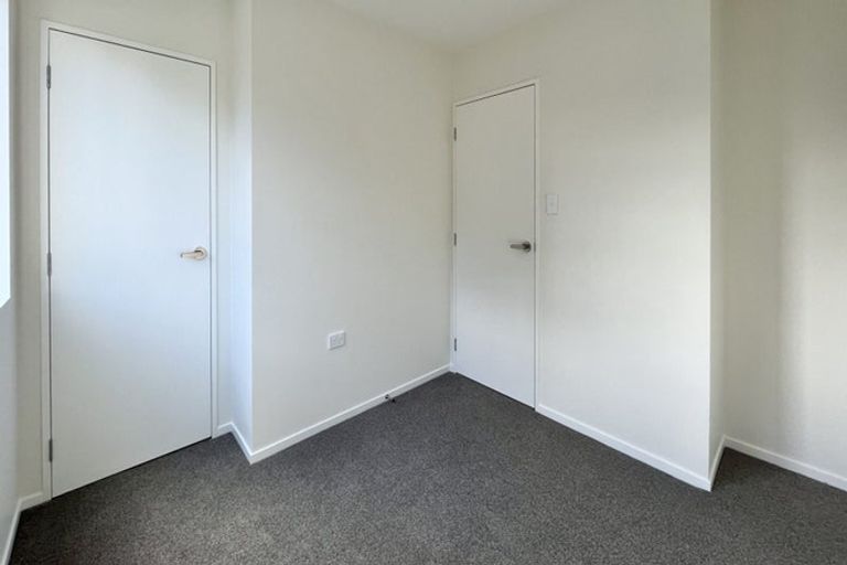 Photo of property in 3/25 Jabuka Street, Glen Eden, 0602