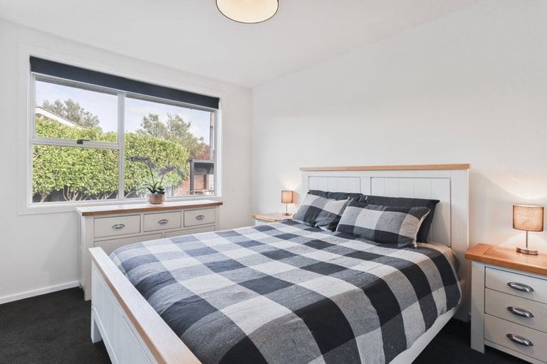 Photo of property in 28 Shetland Street, Woolston, Christchurch, 8062