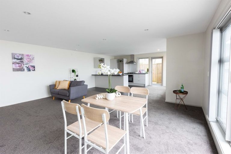 Photo of property in 19b Comber Place, Johnsonville, Wellington, 6037