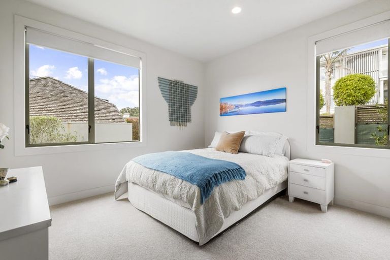 Photo of property in 8 Brown Street, Hauraki, Auckland, 0622