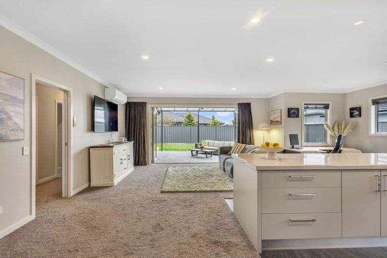 Photo of property in 22 Kaituna Place, Te Awa, Napier, 4110