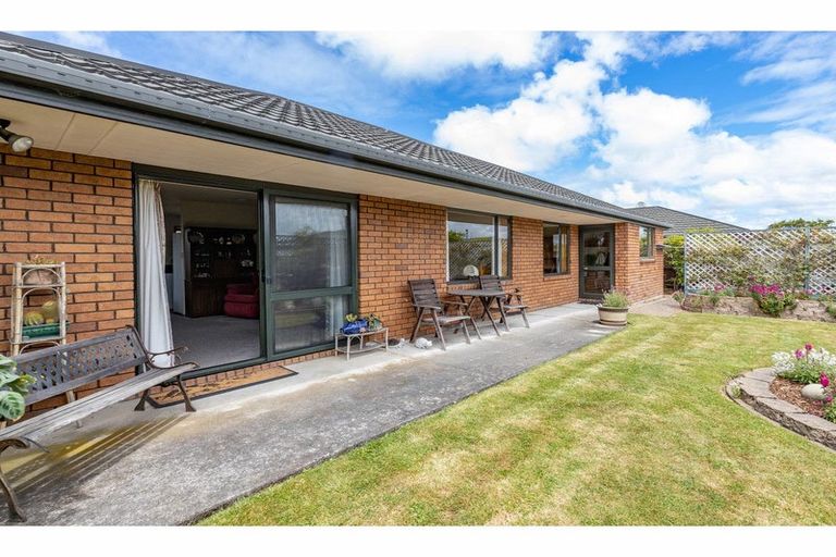 Photo of property in 25 Hills Street, Kaiapoi, 7630