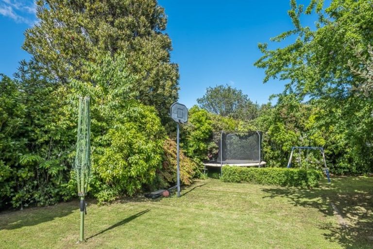 Photo of property in 11 Millvale Street, Waikanae, 5036