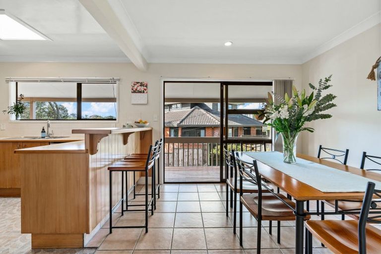 Photo of property in 2/24 Penzance Road, Mairangi Bay, Auckland, 0630