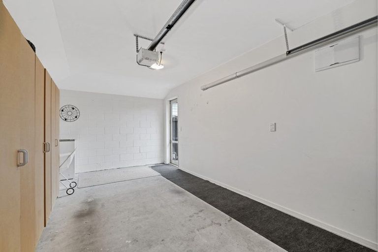 Photo of property in 5/165 Highsted Road, Casebrook, Christchurch, 8051