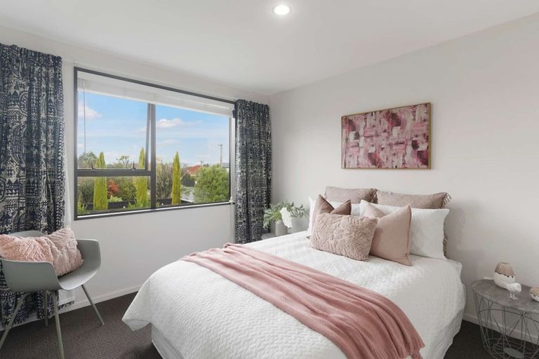 Photo of property in 52 Vagues Road, Northcote, Christchurch, 8052