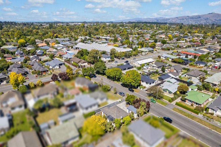 Photo of property in 67 Coopers Road, Dallington, Christchurch, 8061