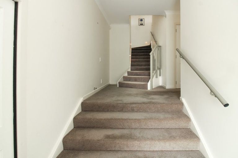 Photo of property in 22 Sandybrow, Churton Park, Wellington, 6037