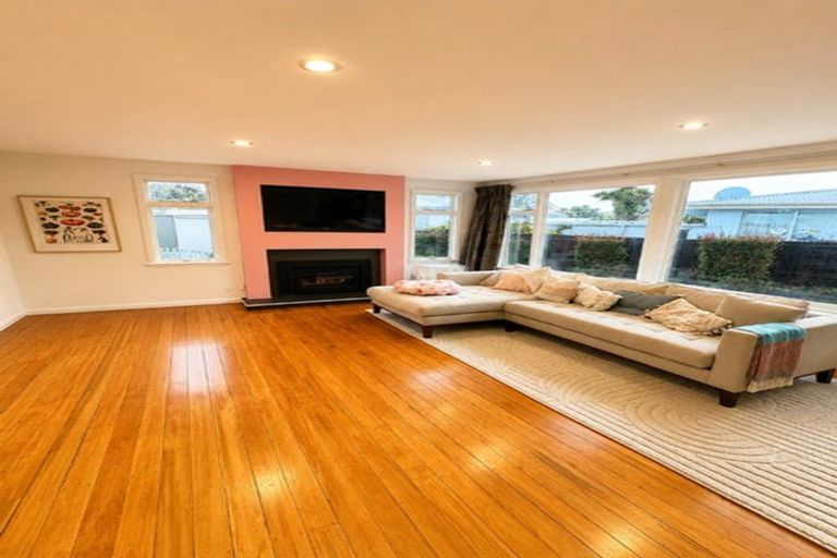 Photo of property in 90 Sturrocks Road, Casebrook, Christchurch, 8051