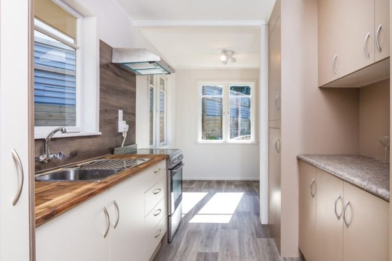 Photo of property in 141 Rickit Street, Taupo, 3330