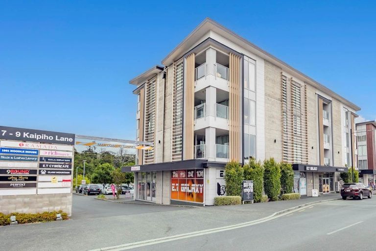 Photo of property in 201/7 Kaipiho Lane, Albany, Auckland, 0632