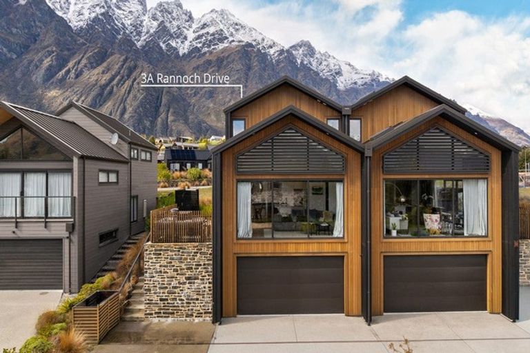 Photo of property in 3a Rannoch Drive, Jacks Point, Queenstown, 9371
