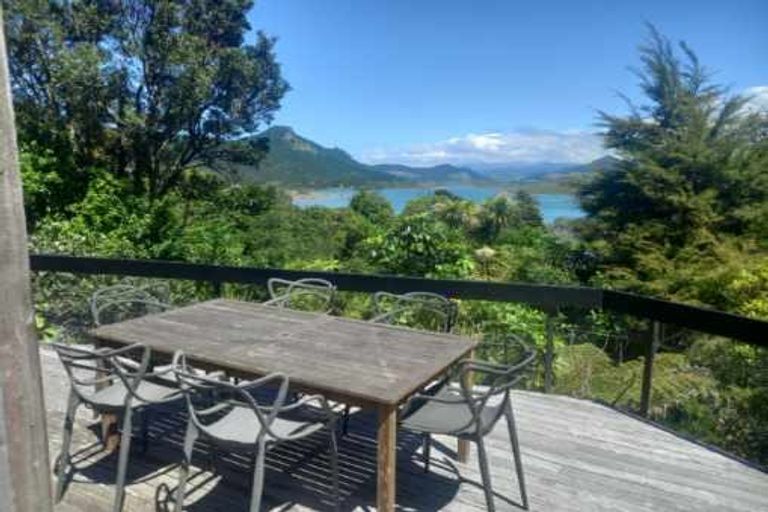Photo of property in 22 Ngahere Terrace, Opoutere, Whangamata, 3691