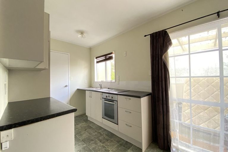 Photo of property in 44 Borich Road, Sunnyvale, Auckland, 0612