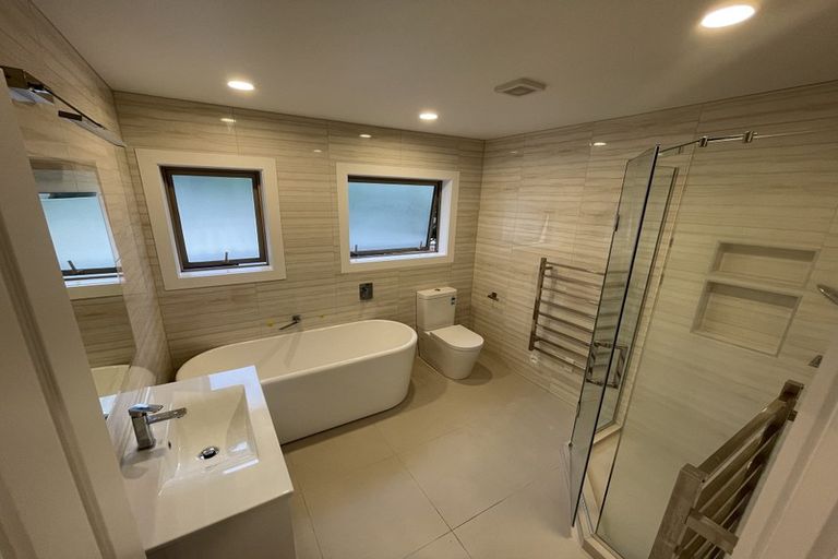 Photo of property in 2 Fitzwilliam Drive, Torbay, Auckland, 0630