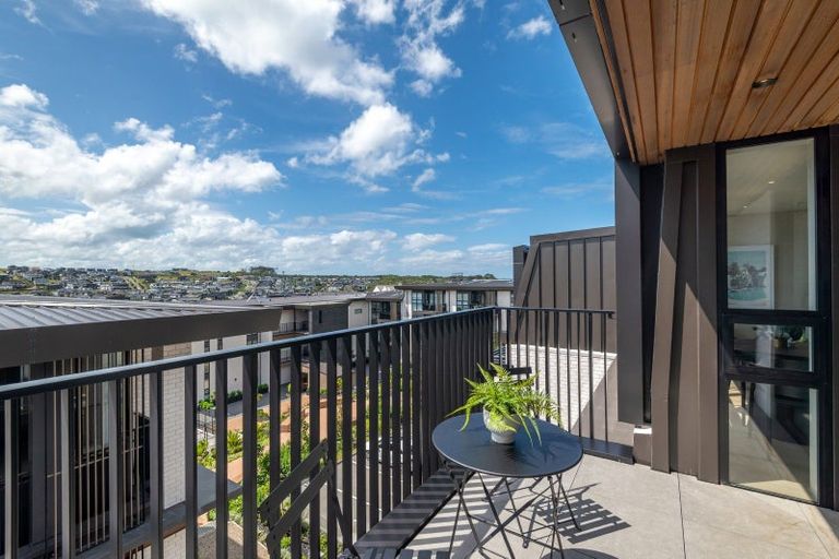 Photo of property in 302/17 Pennant Street, Long Bay, Auckland, 0630