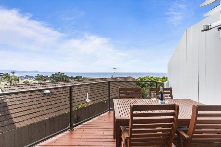 Photo of property in 64 Marellen Drive, Red Beach, 0932