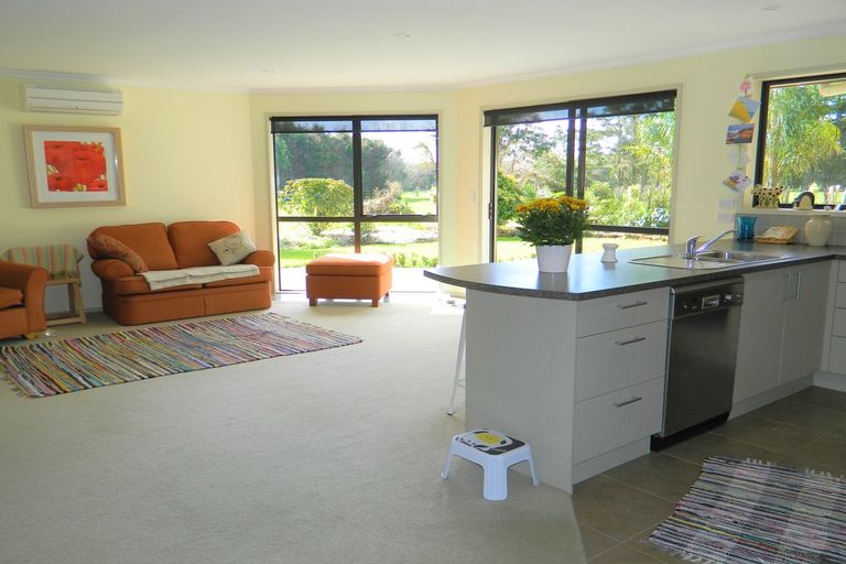 Photo of property in 46 Mangakaretu Road, Waipapa, Kerikeri, 0295