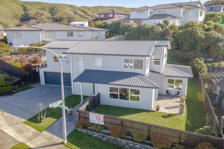 Photo of property in 51 Mauldeth Terrace, Churton Park, Wellington, 6037