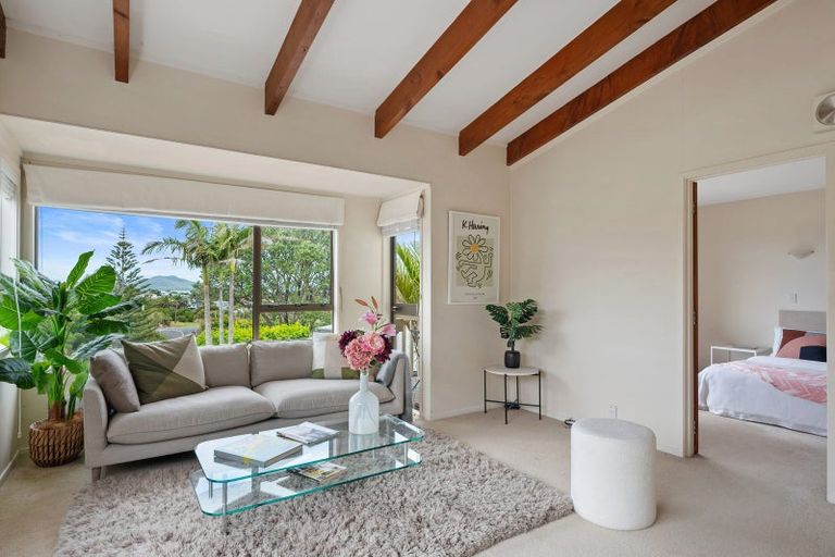 Photo of property in 3/3 Peter Terrace, Castor Bay, Auckland, 0620