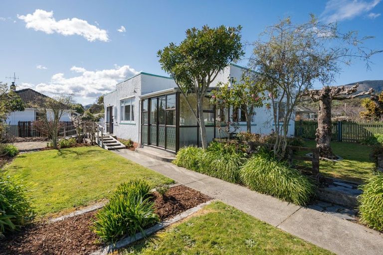 Photo of property in 23 Polstead Road, Stoke, Nelson, 7011