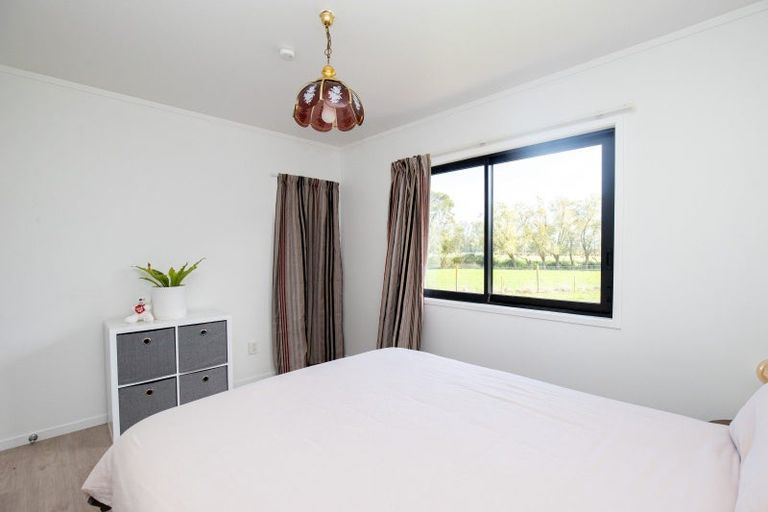 Photo of property in 230 Central Road, Waitakaruru, Thames, 3576