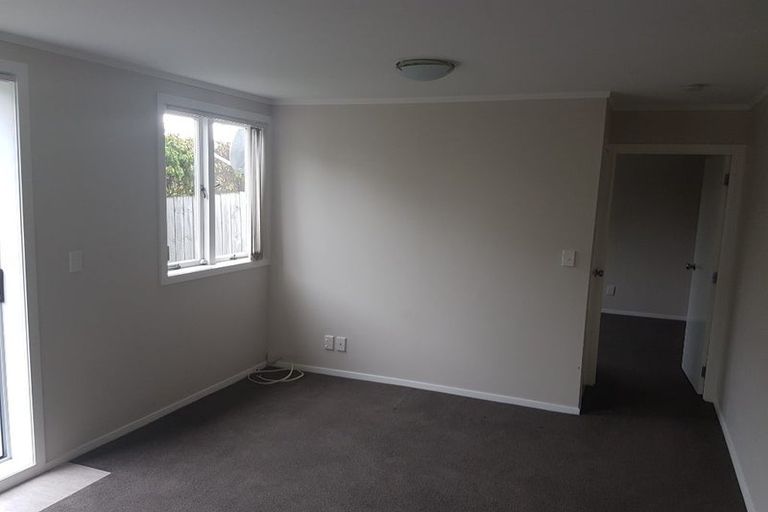 Photo of property in 19 Anne Road, Hillcrest, Auckland, 0627