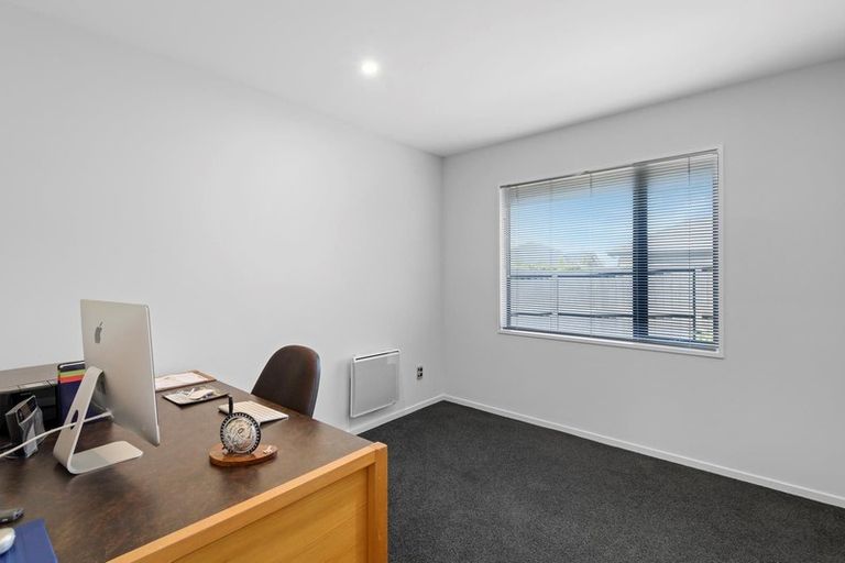 Photo of property in 7 New Creek Mews, Rolleston, 7614