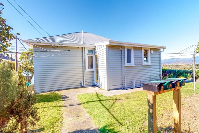 Photo of property in 18 Waipapa Terrace, Hataitai, Wellington, 6021