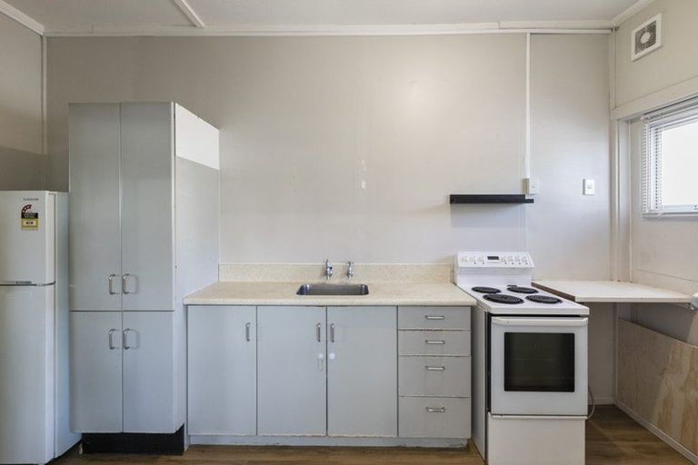 Photo of property in 419 Gloucester Street, Taradale, Napier, 4112