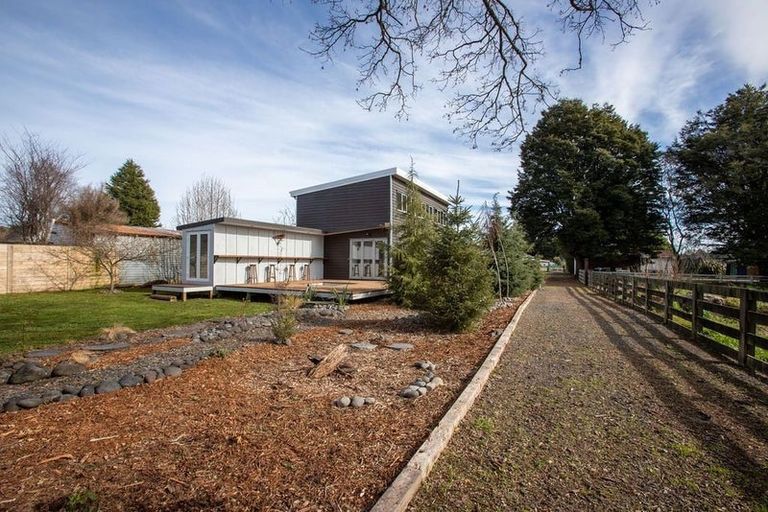 Photo of property in 15 Ballance Street, Raetihi, 4632