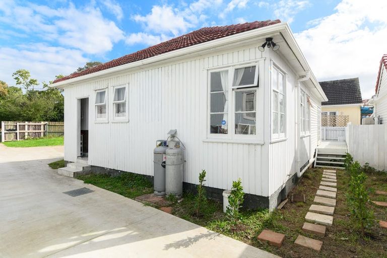 Photo of property in 14b Tory Street, Petone, Lower Hutt, 5012
