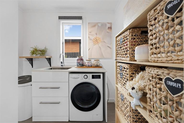 Photo of property in 1 Casey Avenue, Fairfield, Hamilton, 3214