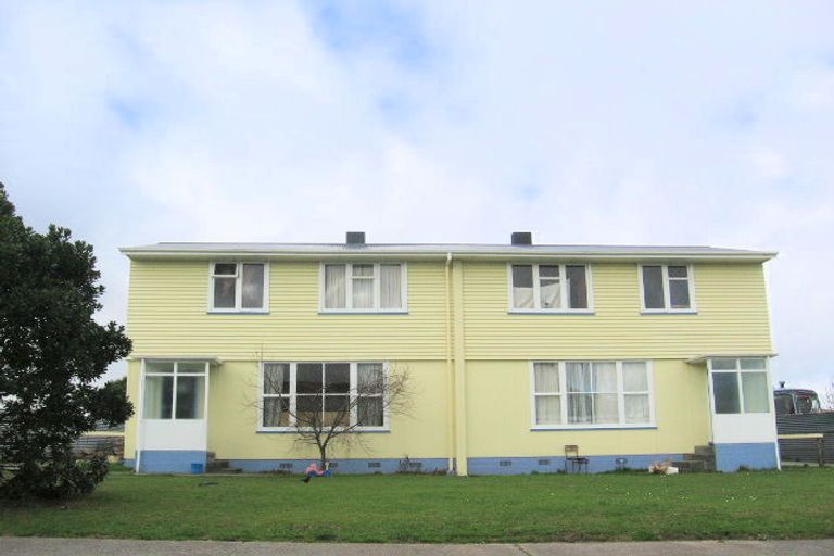 Photo of property in 23-25 Mccorkindale Street, Feilding, 4702