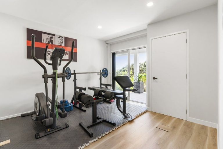 Photo of property in 10 Mccrystal Avenue, Bucklands Beach, Auckland, 2012