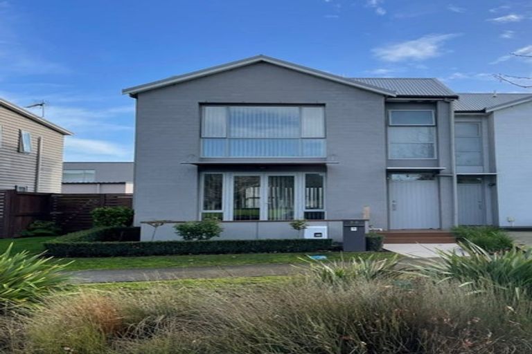 Photo of property in 38 Kuaka Drive, Takanini, 2112