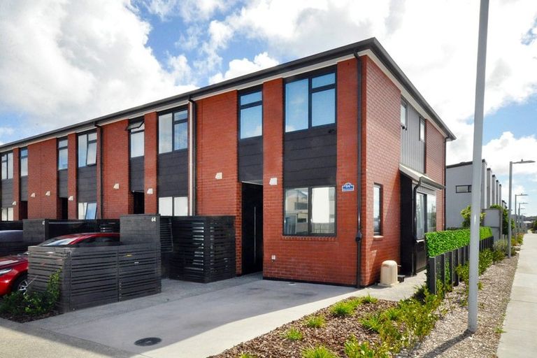 Photo of property in 64 Walter Merton Road, Hobsonville, Auckland, 0616