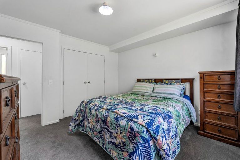 Photo of property in 8 Shaldon Crescent, Blagdon, New Plymouth, 4310