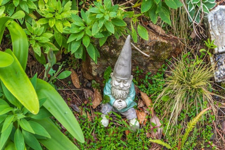 Photo of property in 195 Driving Creek Road, Coromandel, 3506