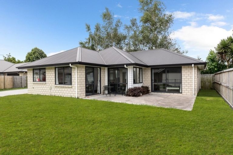 Photo of property in 15 Oolong Court, Huntington, Hamilton, 3210