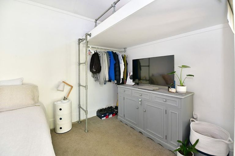 Photo of property in 25 Kowhai Street, Helensville, 0800