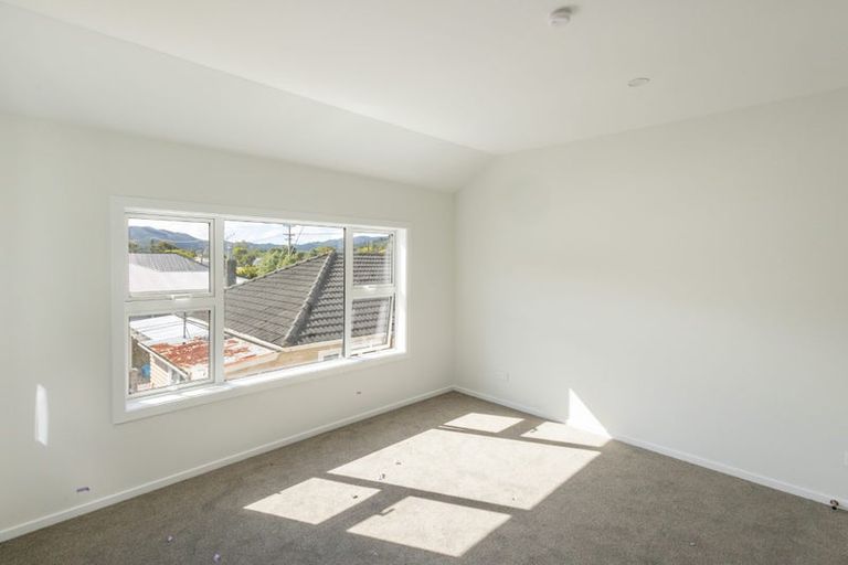 Photo of property in 82 Main Road, Wainuiomata, Lower Hutt, 5014