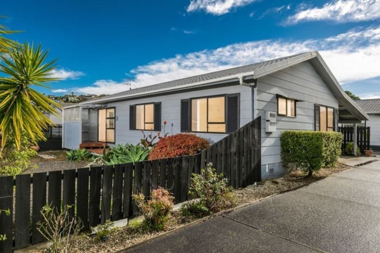 Photo of property in 6 Nukumea Common, Orewa, 0931