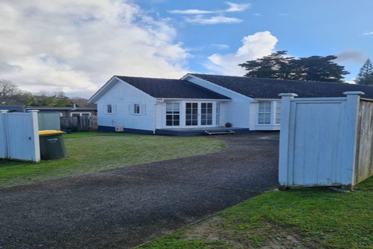 Photo of property in 4 Munstead Place, Hillcrest, Auckland, 0627