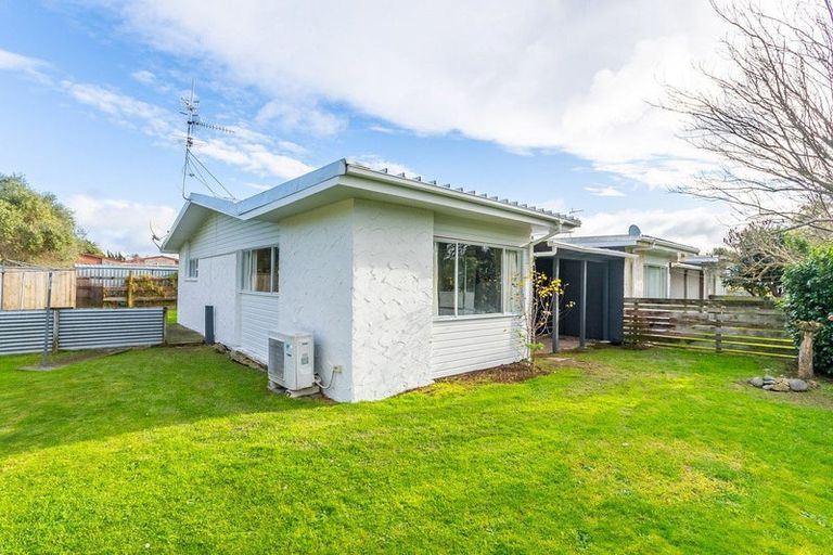 Photo of property in 16c Buckley Grove, Paraparaumu, 5032