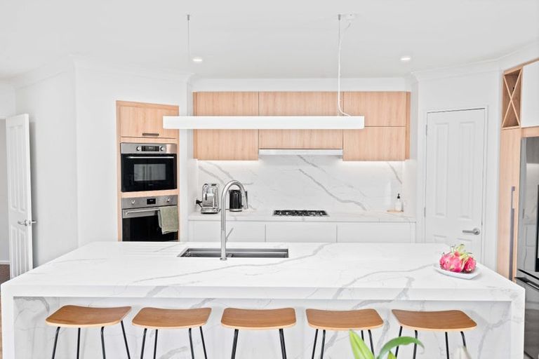 Photo of property in 36 Kinsella Crescent, Aidanfield, Christchurch, 8025