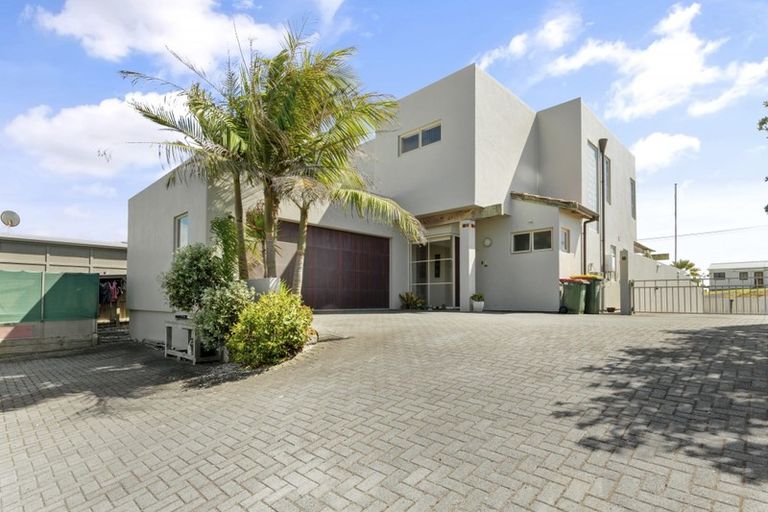 Photo of property in 464 Pukehina Parade, Pukehina, Te Puke, 3189