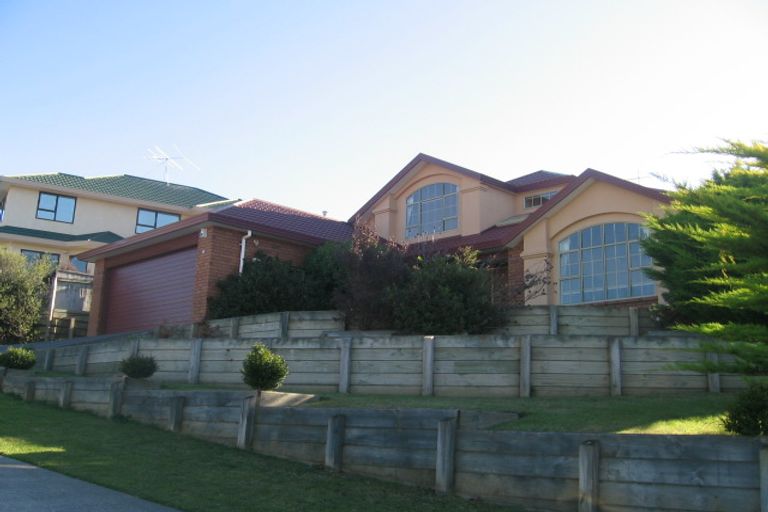 Photo of property in 3 Petrel Lane, Whitby, Porirua, 5024